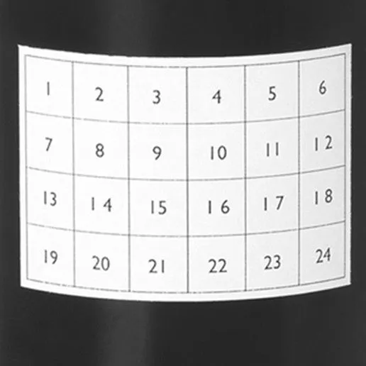 Scented Christmas Calendar Candle